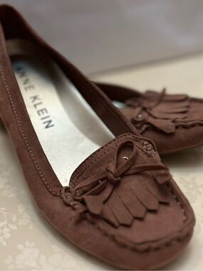 Women’s Anne Klein Rose Suede Moccasin Style
